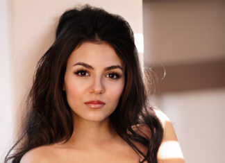 Victoria Justice Topless